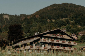  Les Roches Fleuries  Кордон